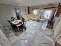 For sale family house Gomba, 99m2