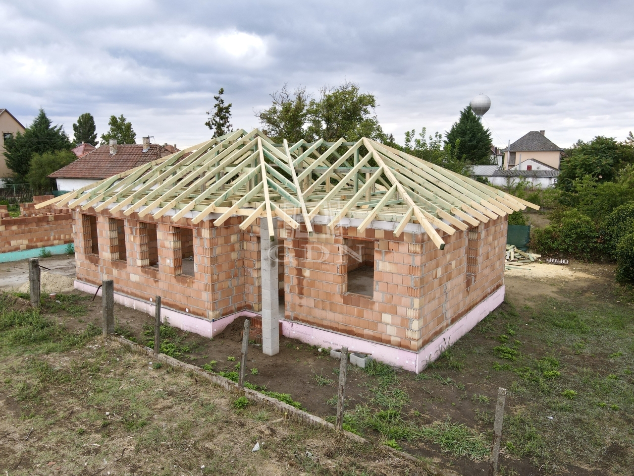 For sale Tápiószecső Semidetached house